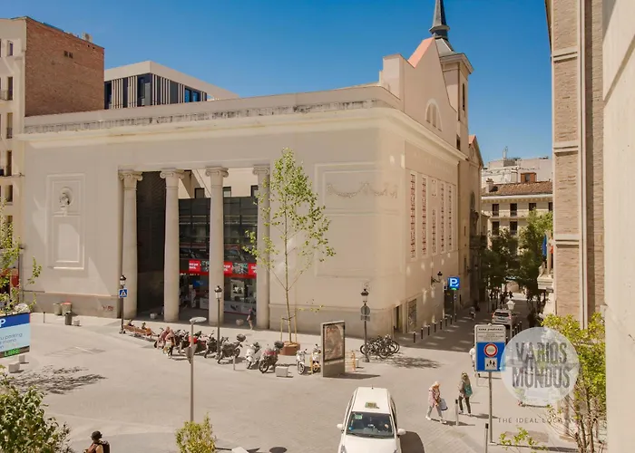 Un Madrid histórico para 4, en Plaza del Carmen E2